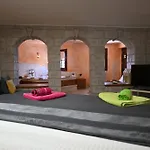 Apartment Tranquil Infinity Pool Getaway Volos