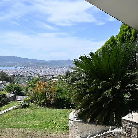 Tranquil Infinity Pool Getaway Volos