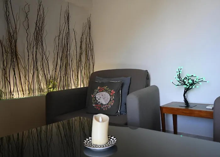 Tranquil Infinity Pool Getaway