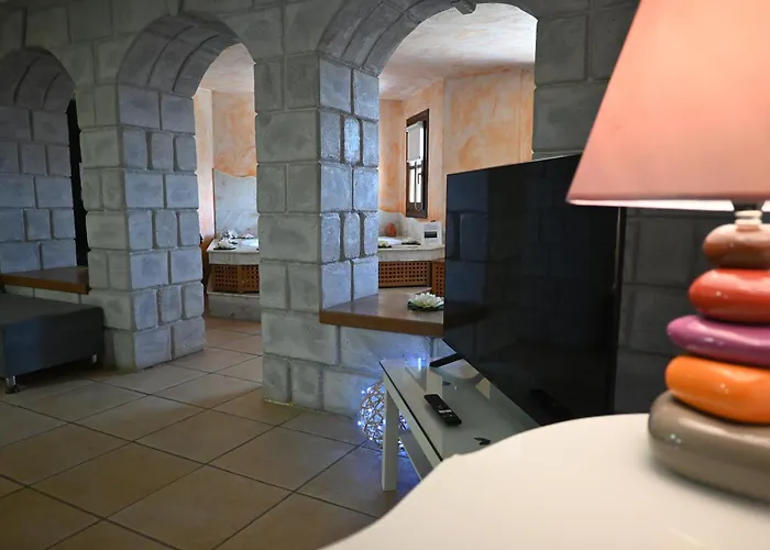 Lejlighed Tranquil Infinity Pool Getaway *