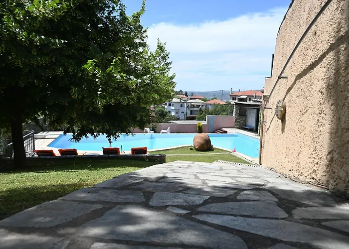 Tranquil Infinity Pool Getaway Volos